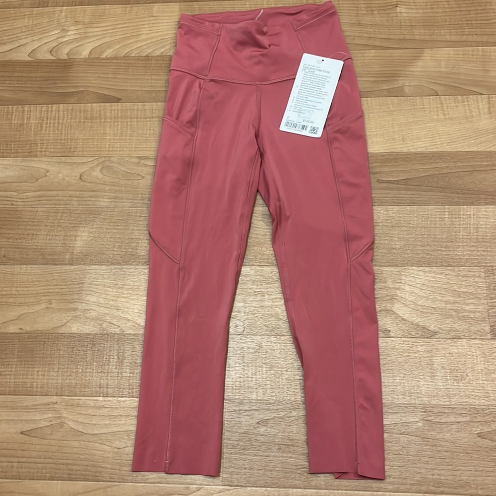 NWT Lululemon fast and free crop 19” leggings cool cherry